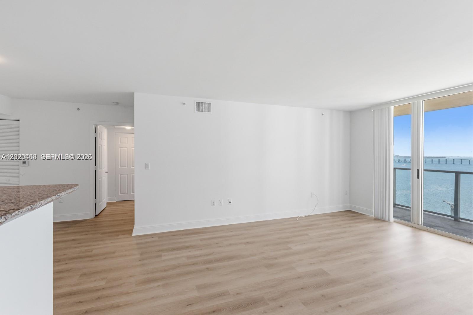 1155 Brickell Bay Dr #1609, Miami FL 33131