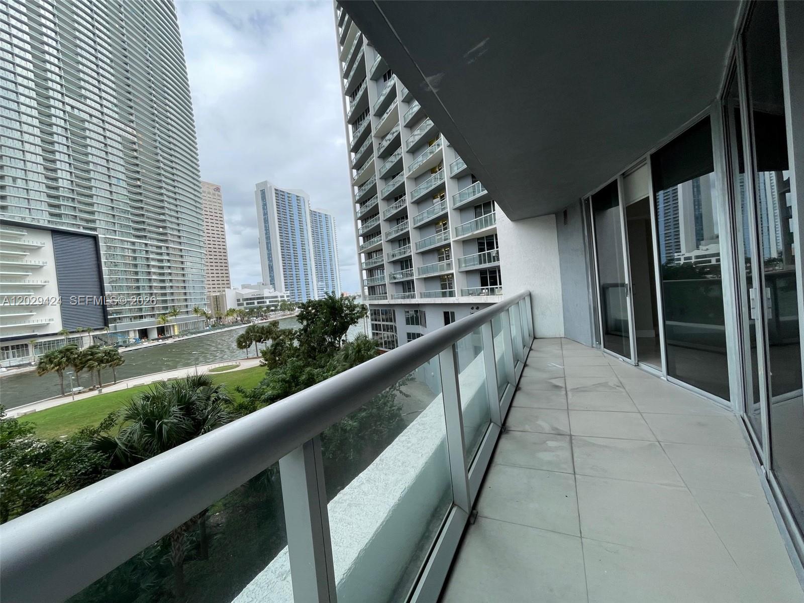 475 Brickell Ave #414, Miami FL 33131