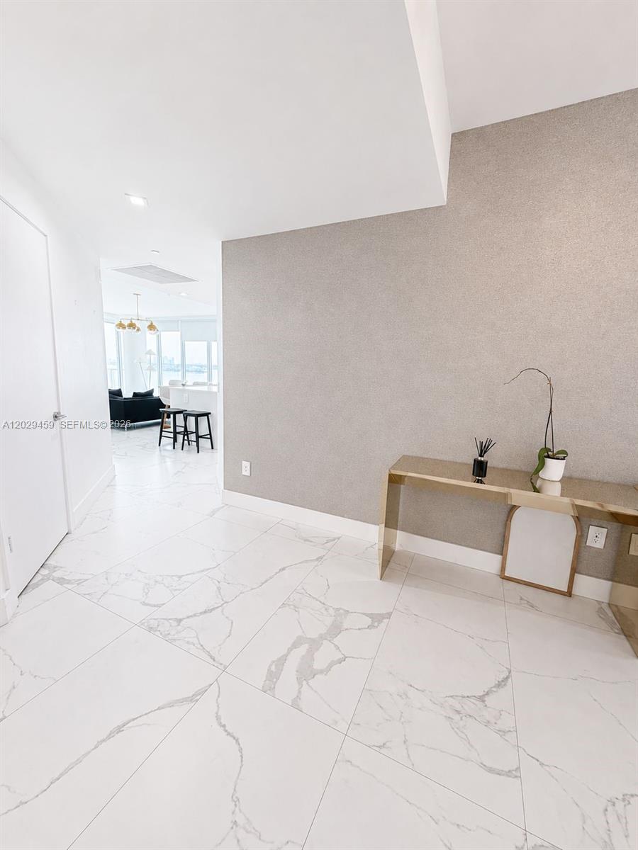 2900 NE 7th Ave #707, Miami FL 33137