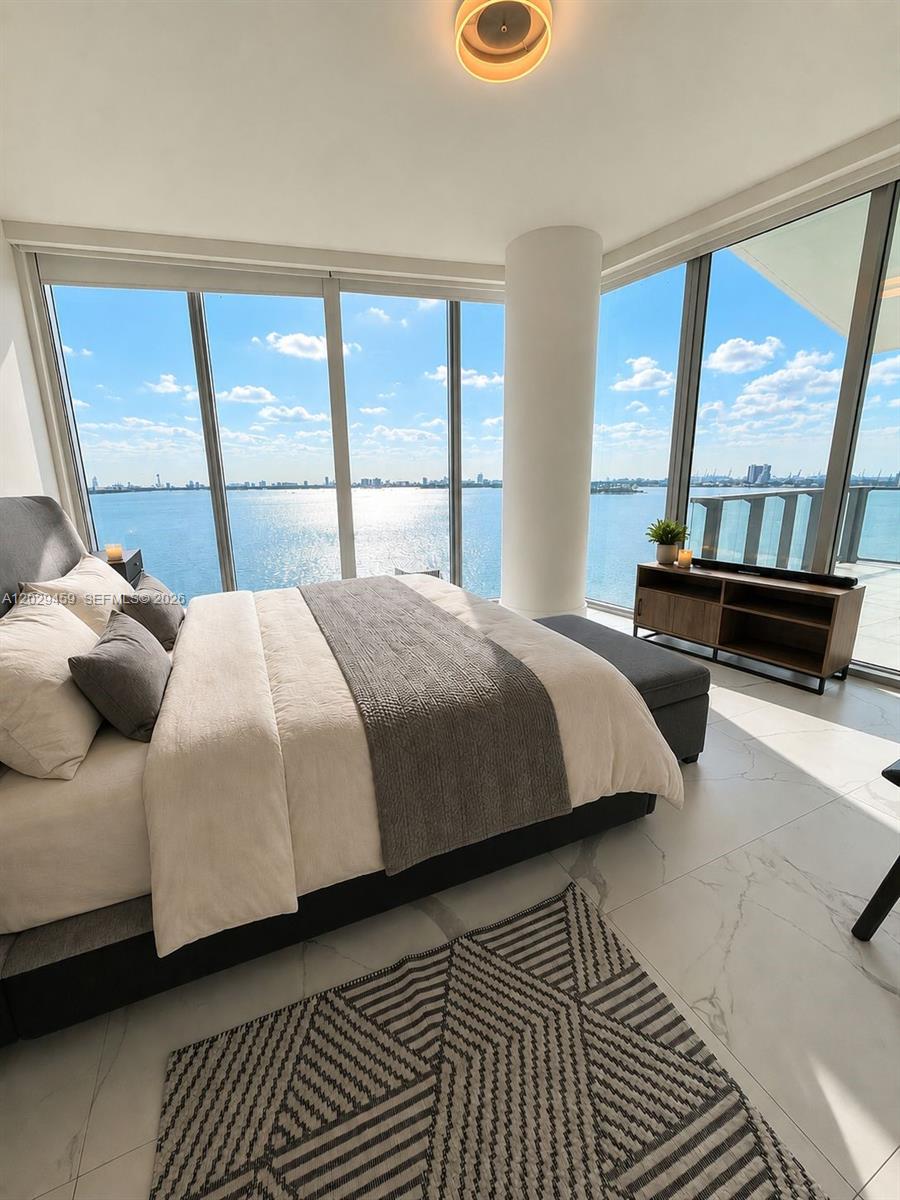 2900 NE 7th Ave #707, Miami FL 33137