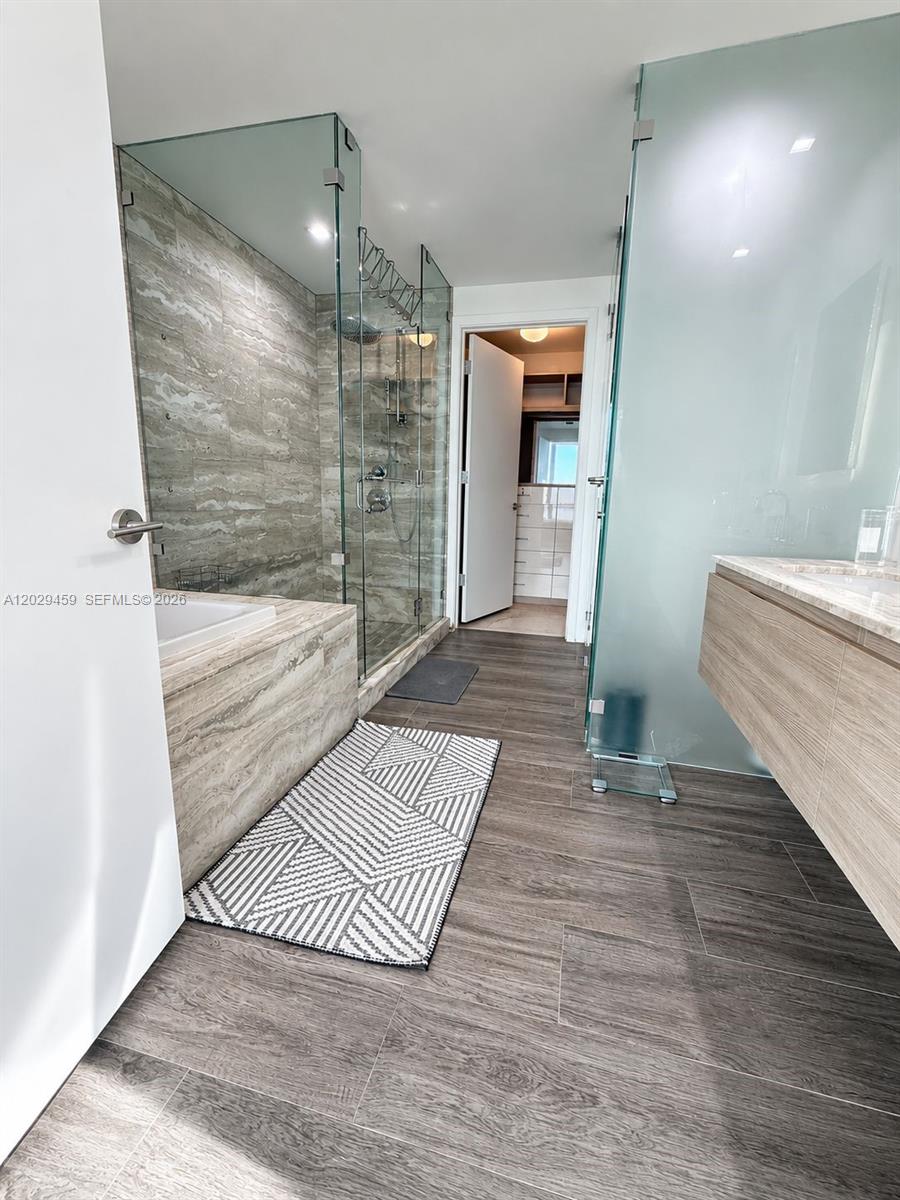 2900 NE 7th Ave #707, Miami FL 33137