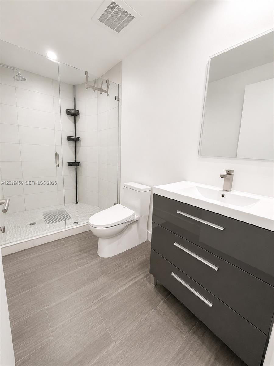 2900 NE 7th Ave #707, Miami FL 33137