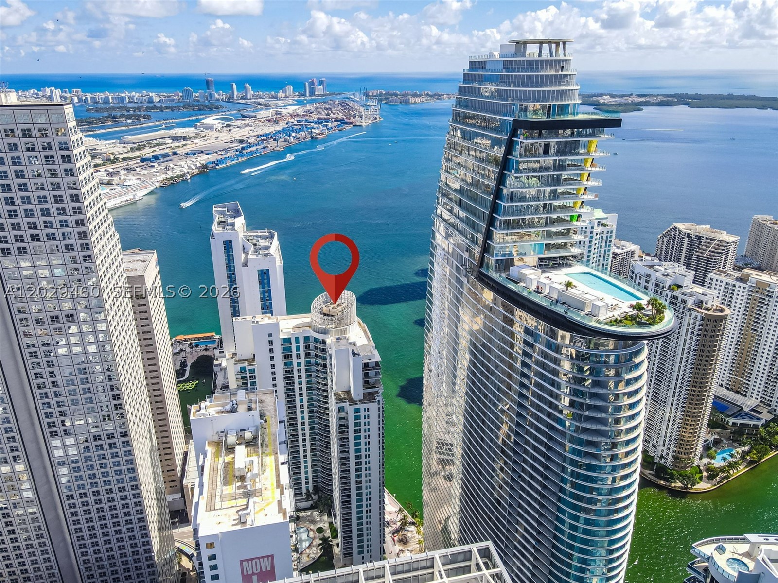 300 S Biscayne Blvd #T-3702, Miami FL 33131