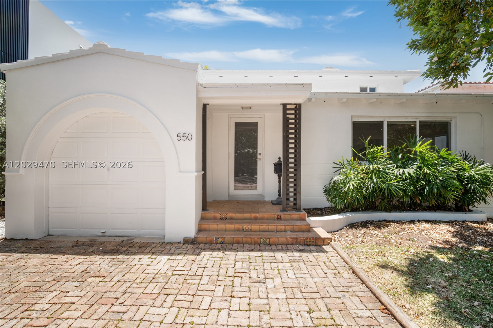 550 W 49th St #n/a, Miami Beach FL 33140