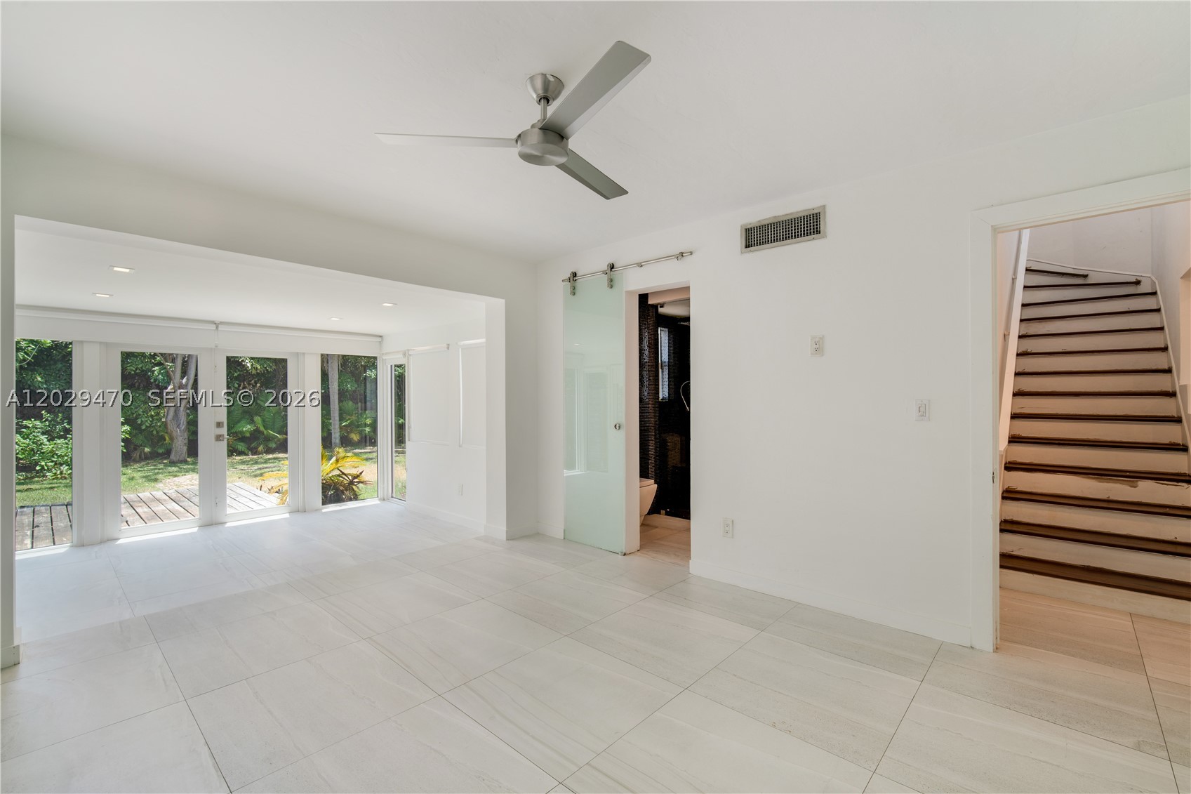 550 W 49th St #n/a, Miami Beach FL 33140