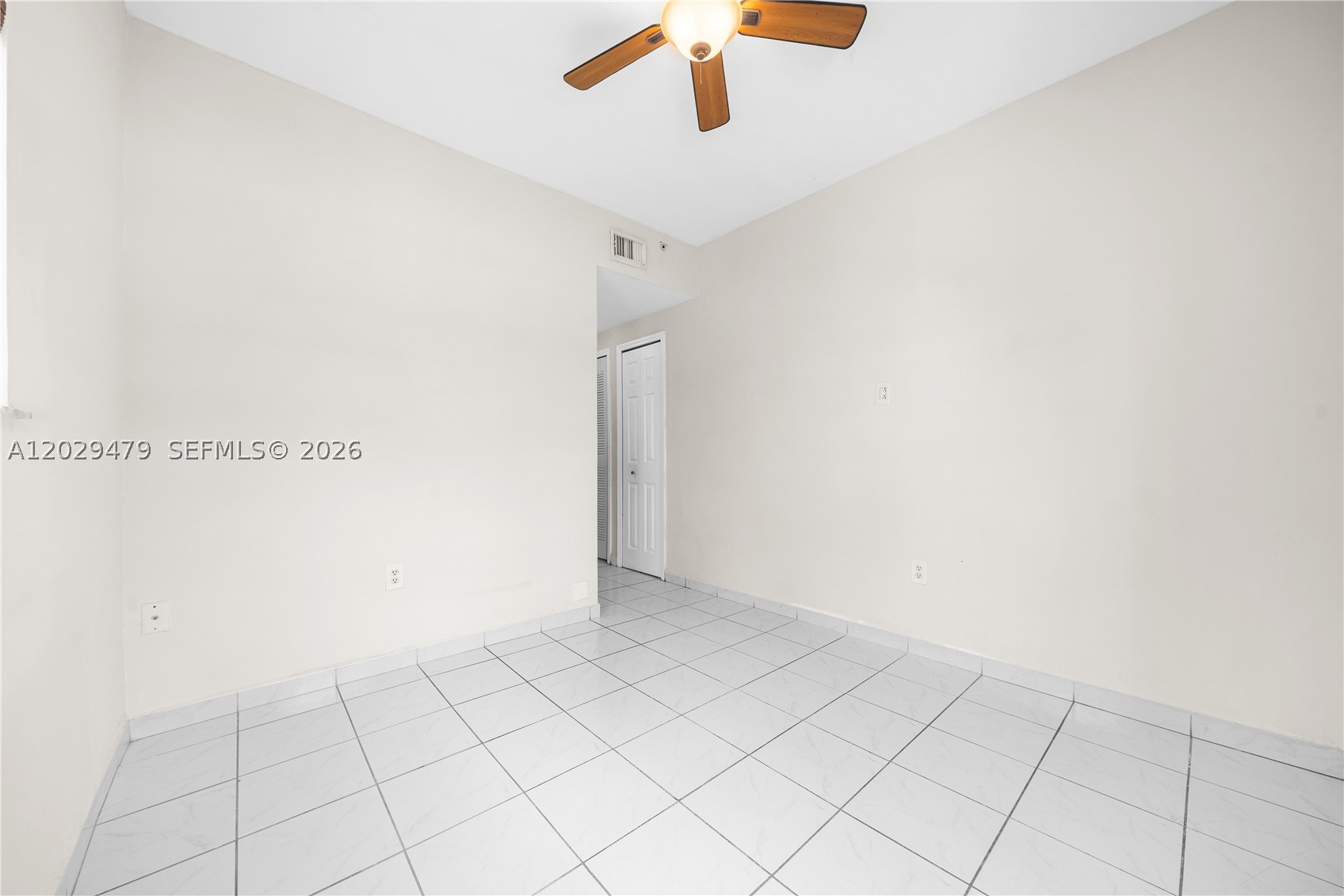 9 E 4th St #101, Hialeah FL 33010
