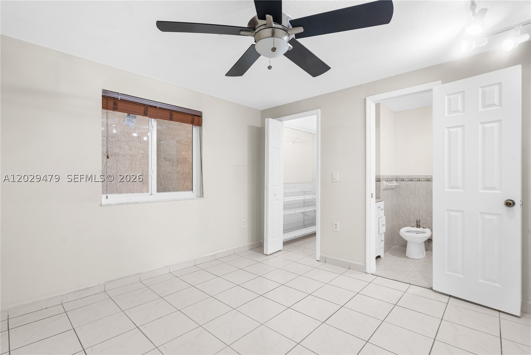 9 E 4th St #101, Hialeah FL 33010
