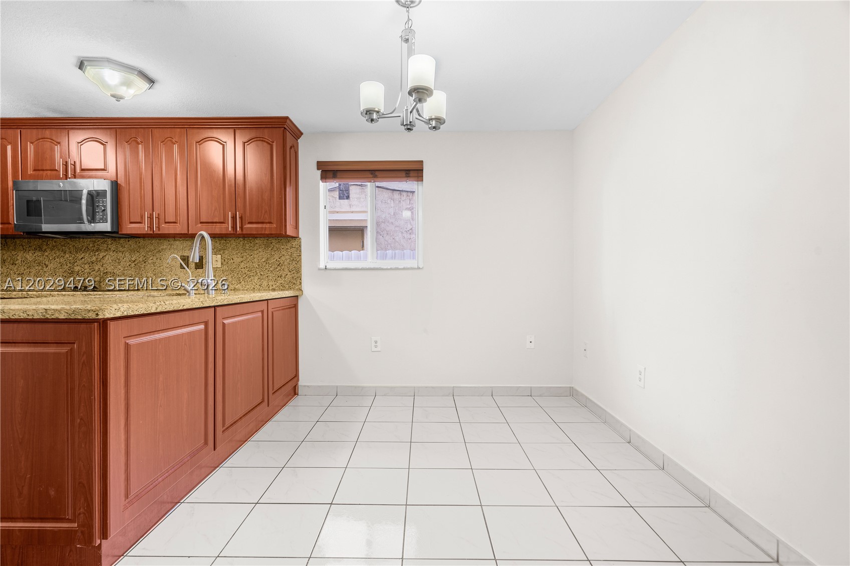 9 E 4th St #101, Hialeah FL 33010