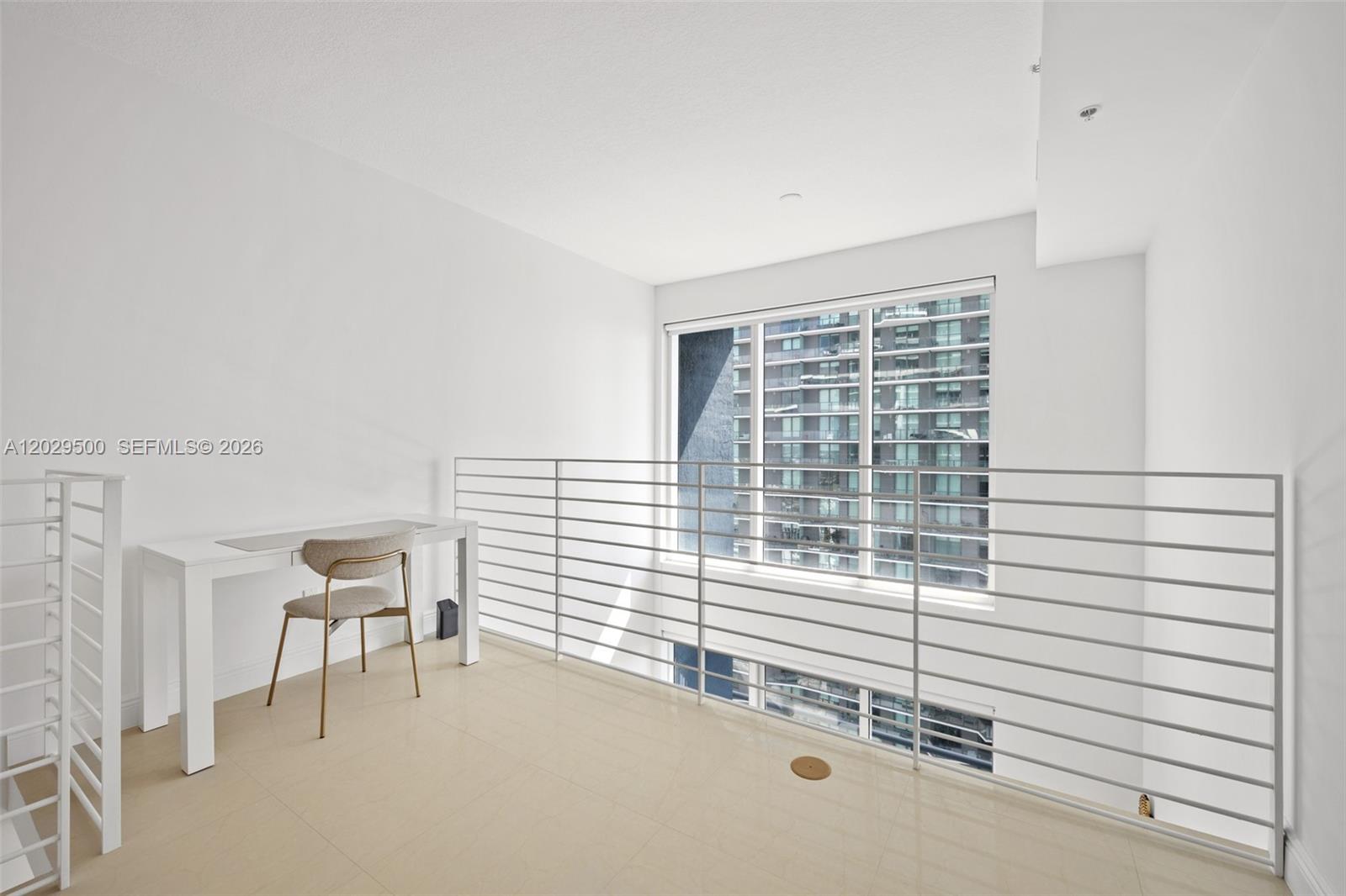 60 SW 13th St #3414, Miami FL 33130