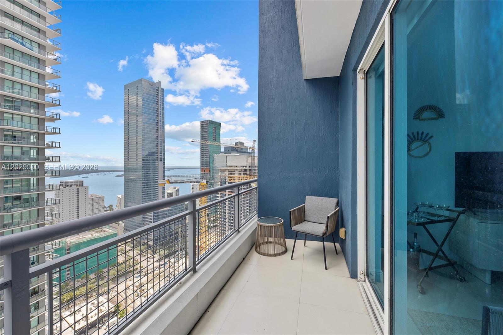 60 SW 13th St #3414, Miami FL 33130