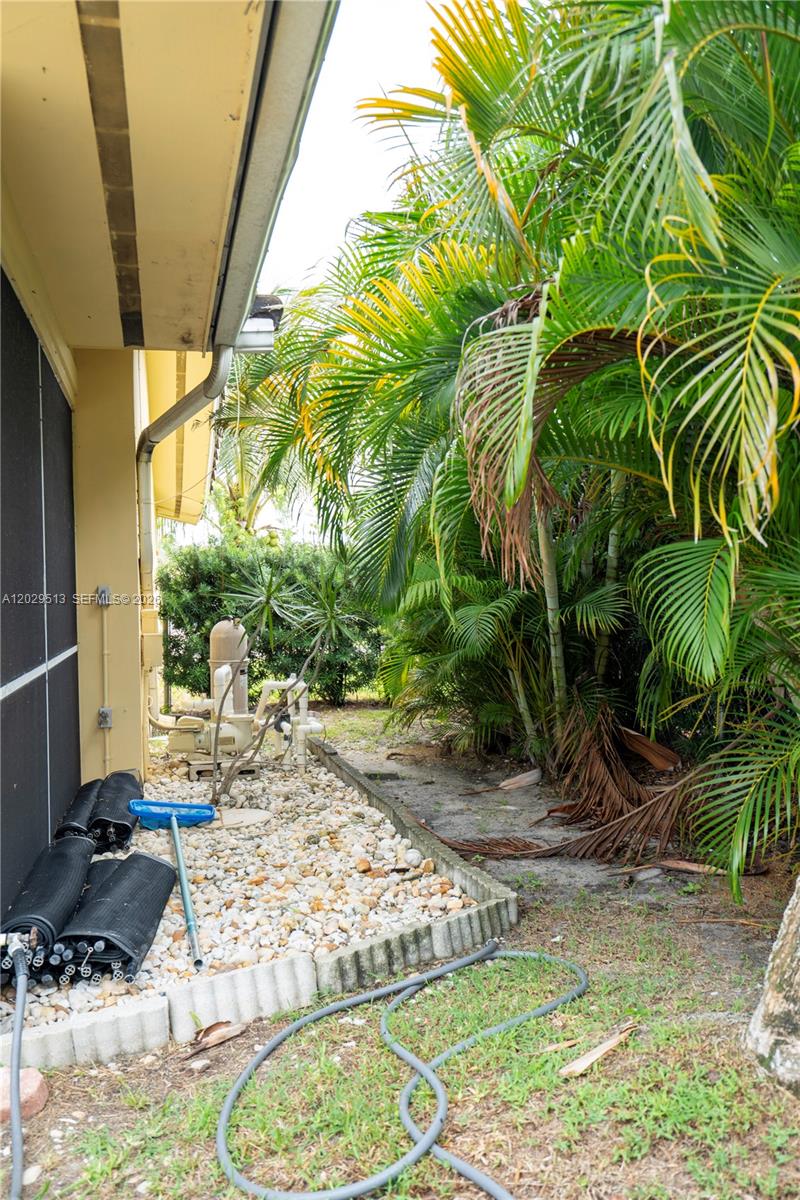 1104 SW 12th St, Boca Raton FL 33486