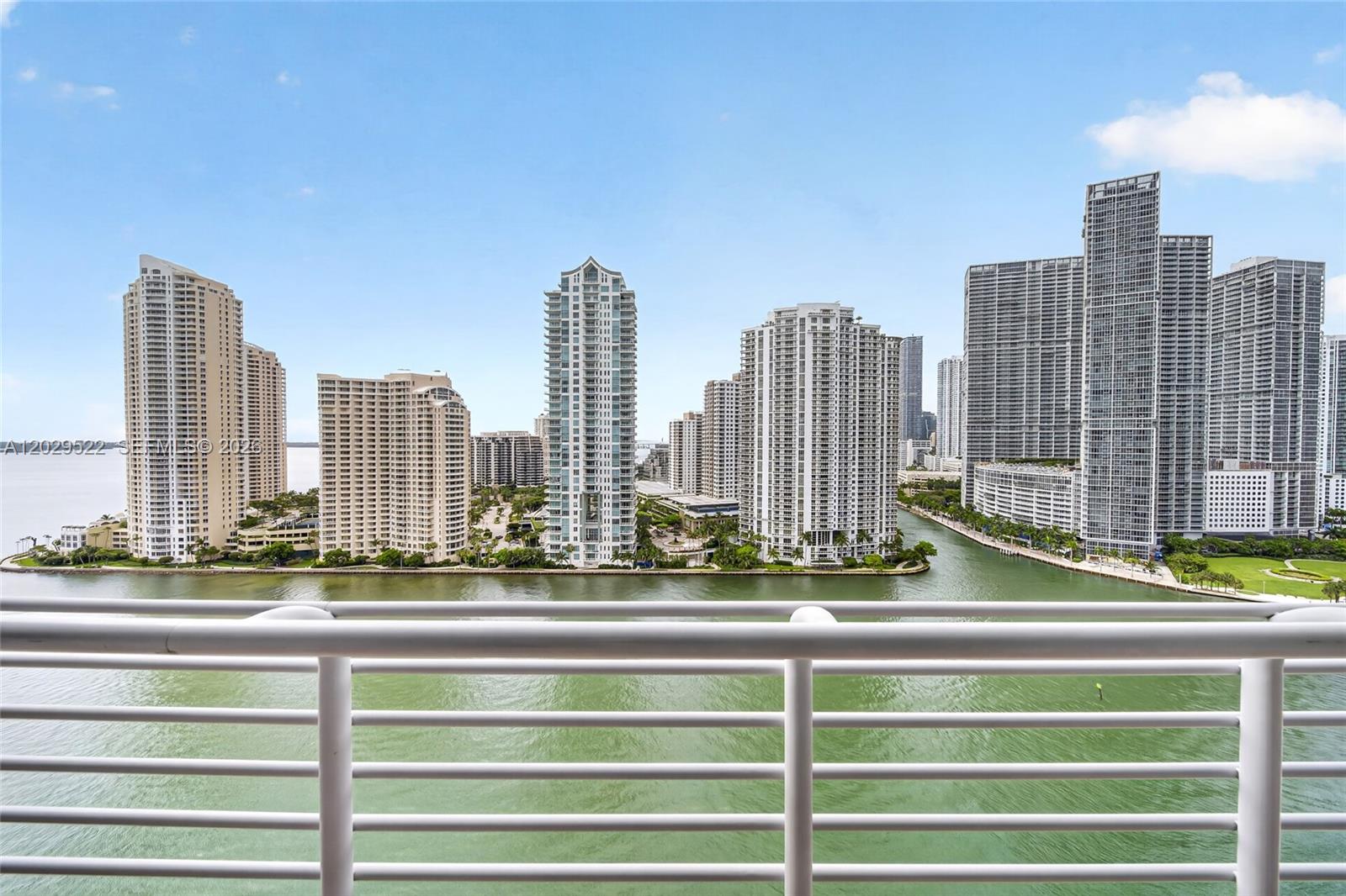 325 S Biscayne Blvd #2219, Miami FL 33131