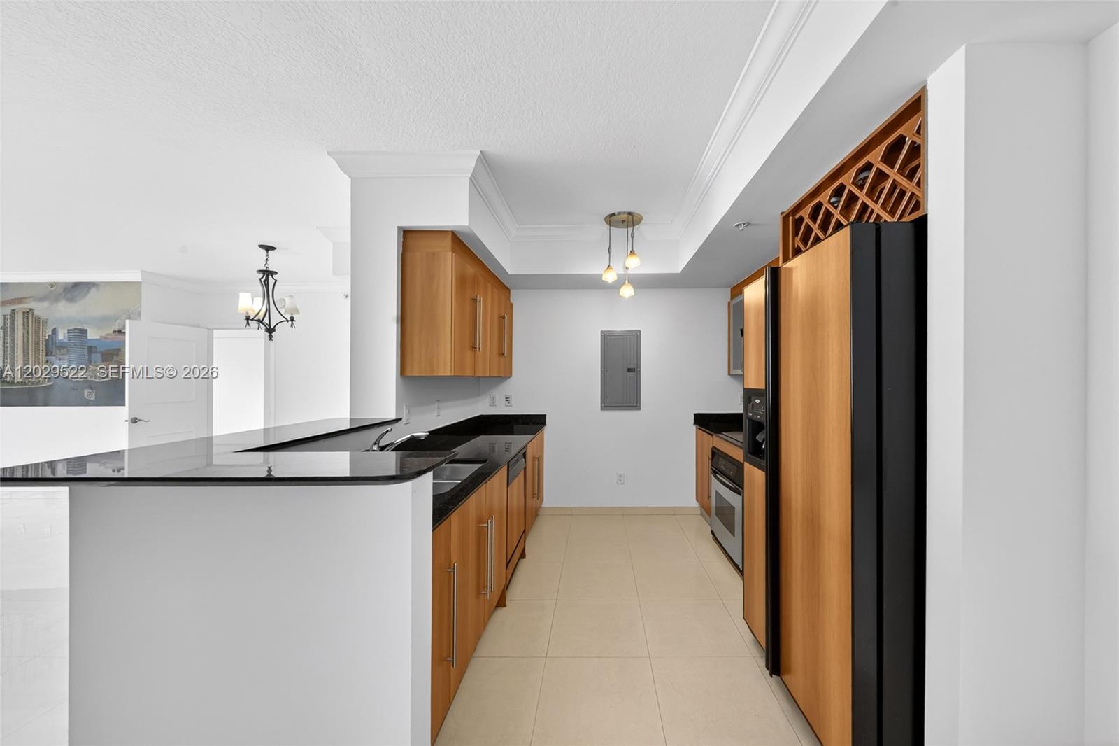 325 S Biscayne Blvd #2219, Miami FL 33131