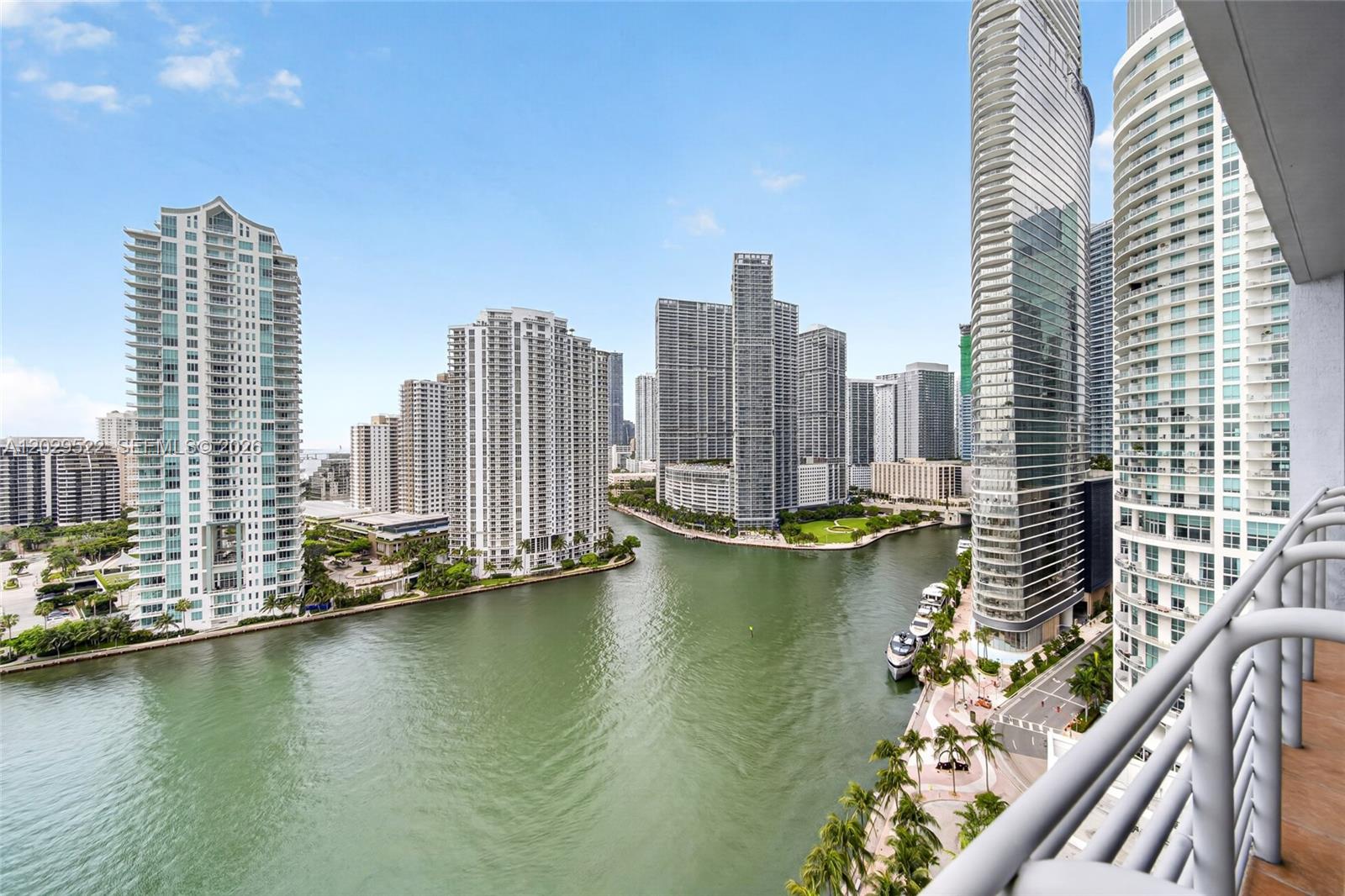 325 S Biscayne Blvd #2219, Miami FL 33131