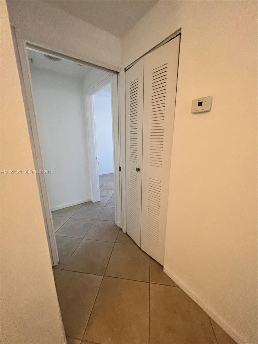 1000 Scotia Dr #101, Hypoluxo FL 33462