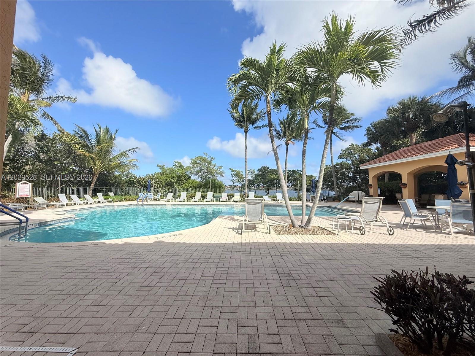1000 Scotia Dr #101, Hypoluxo FL 33462