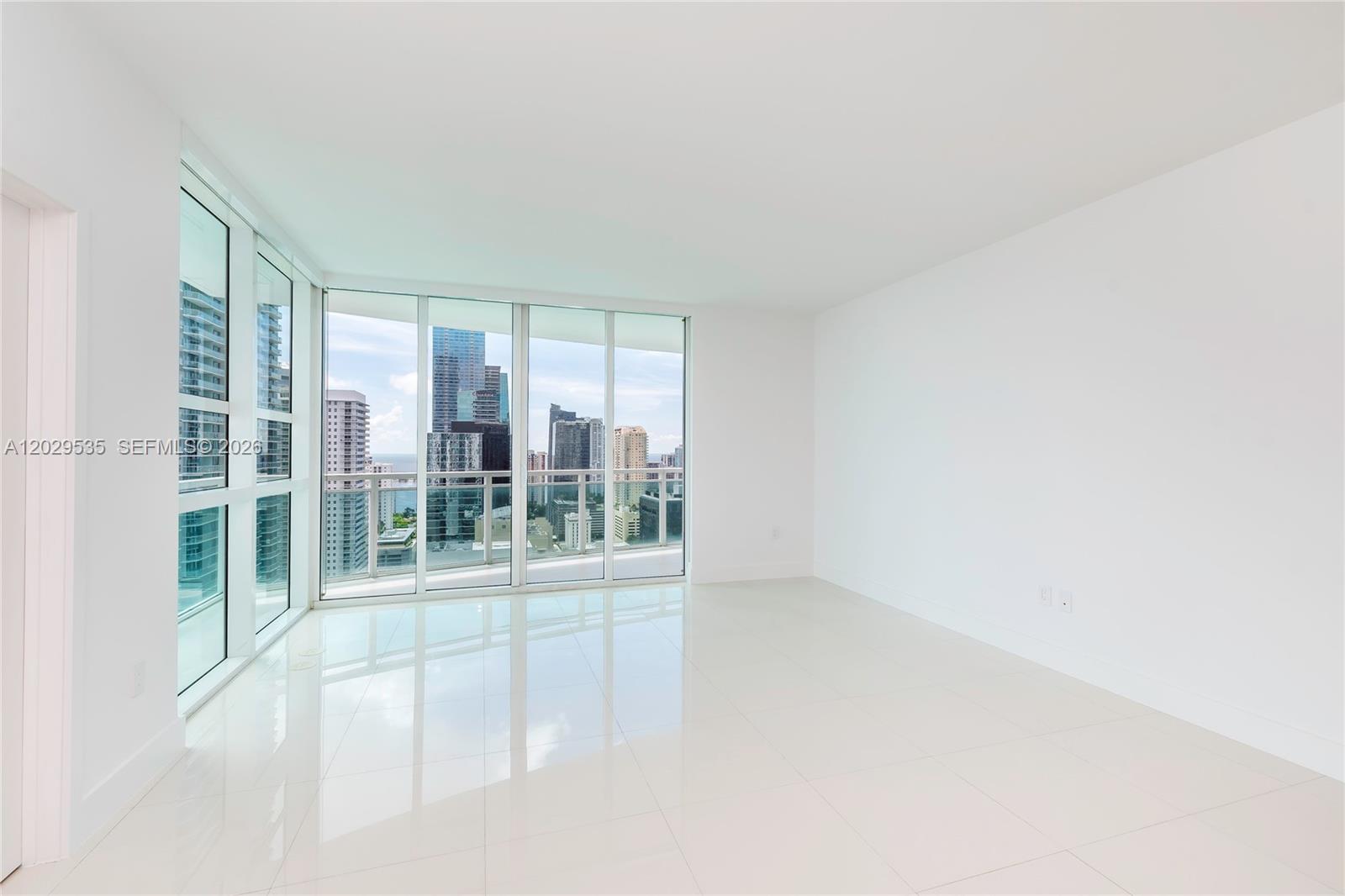 951 Brickell Ave #3210, Miami FL 33131