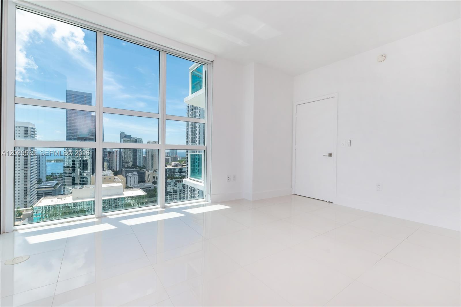 951 Brickell Ave #3210, Miami FL 33131