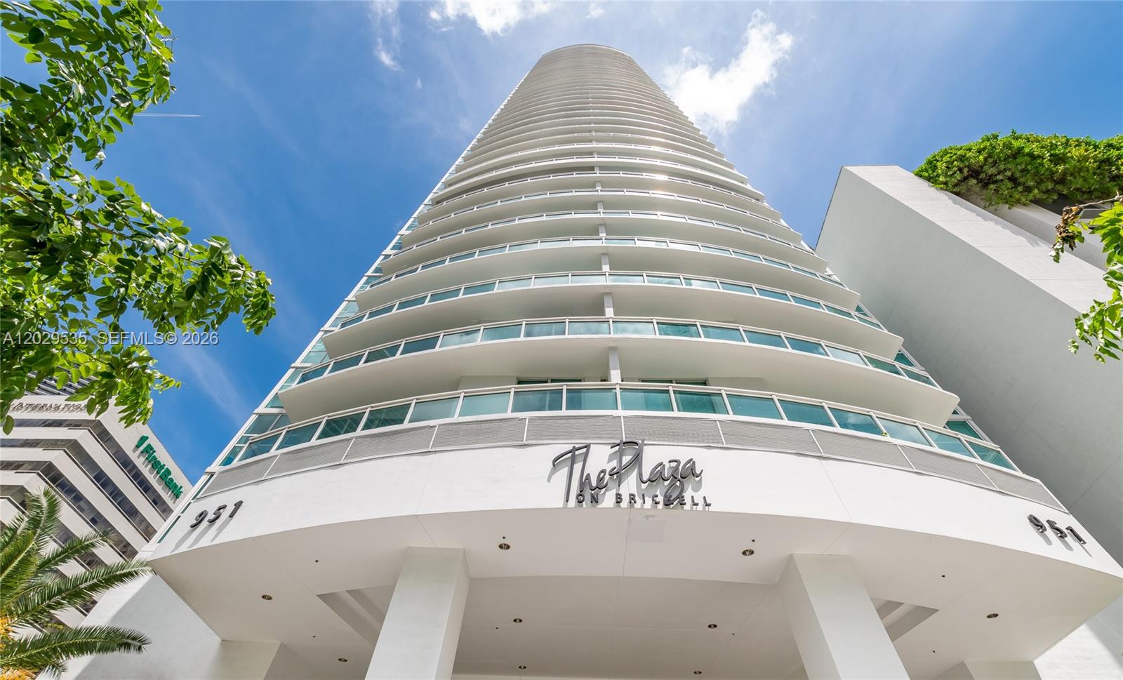 951 Brickell Ave #3210, Miami FL 33131