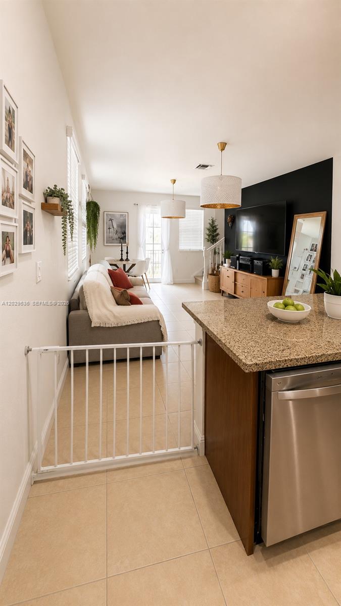 1075 SW 147th Ave #5601, Pembroke Pines FL 33027
