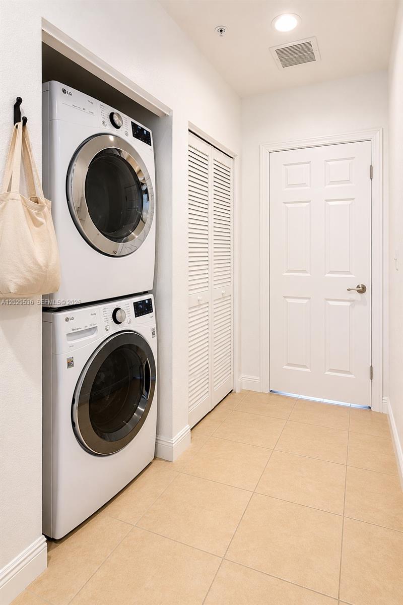1075 SW 147th Ave #5601, Pembroke Pines FL 33027