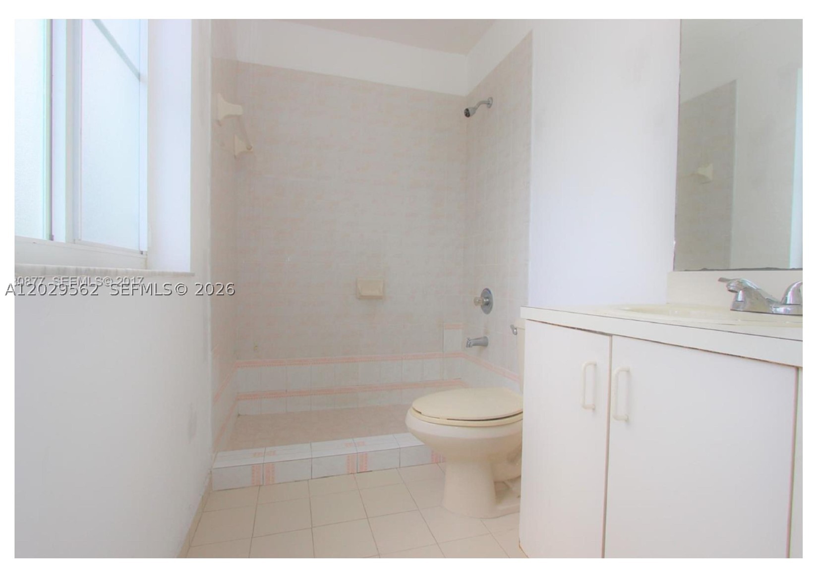 200 NW 114th Ave #22-101, Sweetwater FL 33172