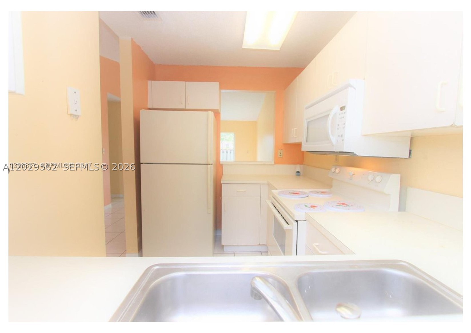 200 NW 114th Ave #22-101, Sweetwater FL 33172