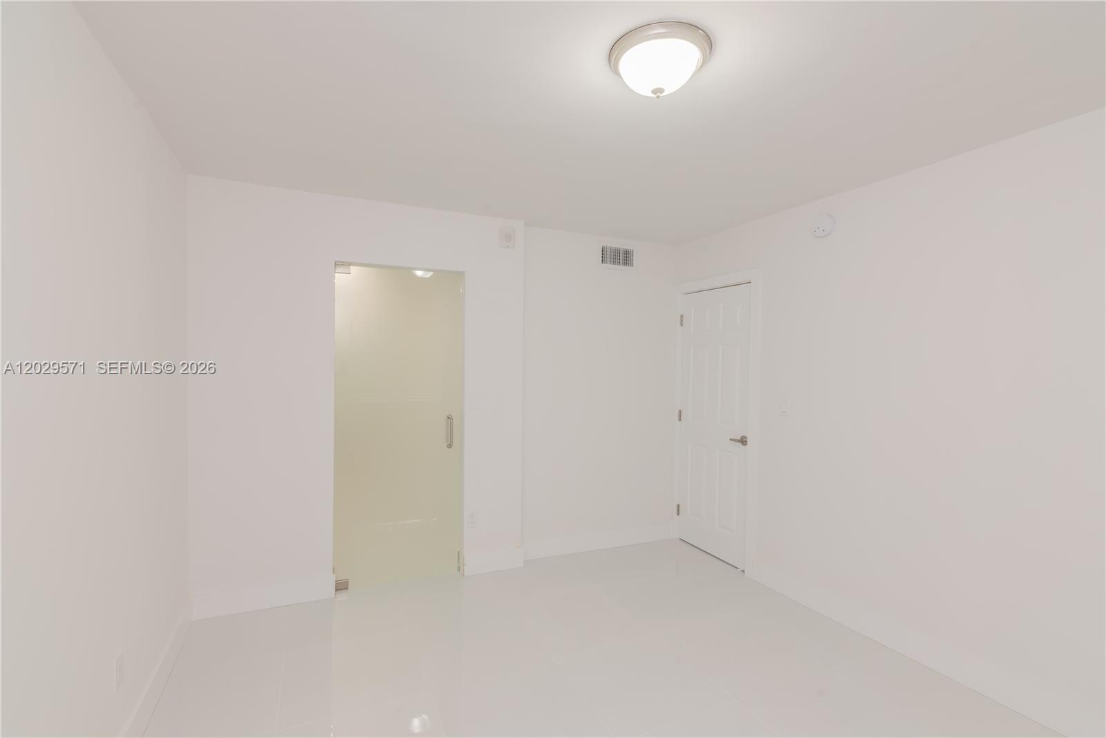 3755 NE 167th St #6, North Miami Beach FL 33160