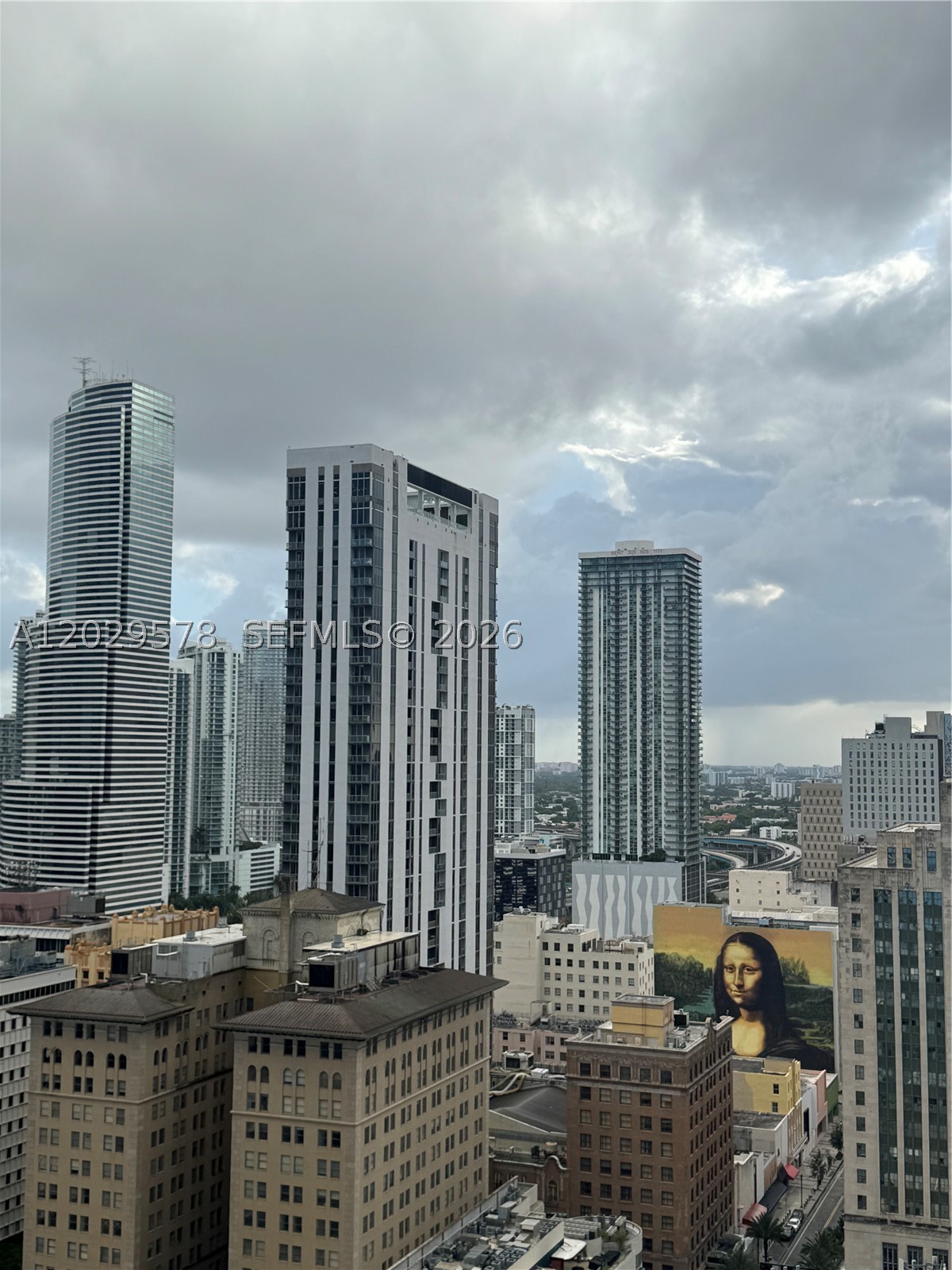 50 Biscayne Blvd #2707, Miami FL 33132
