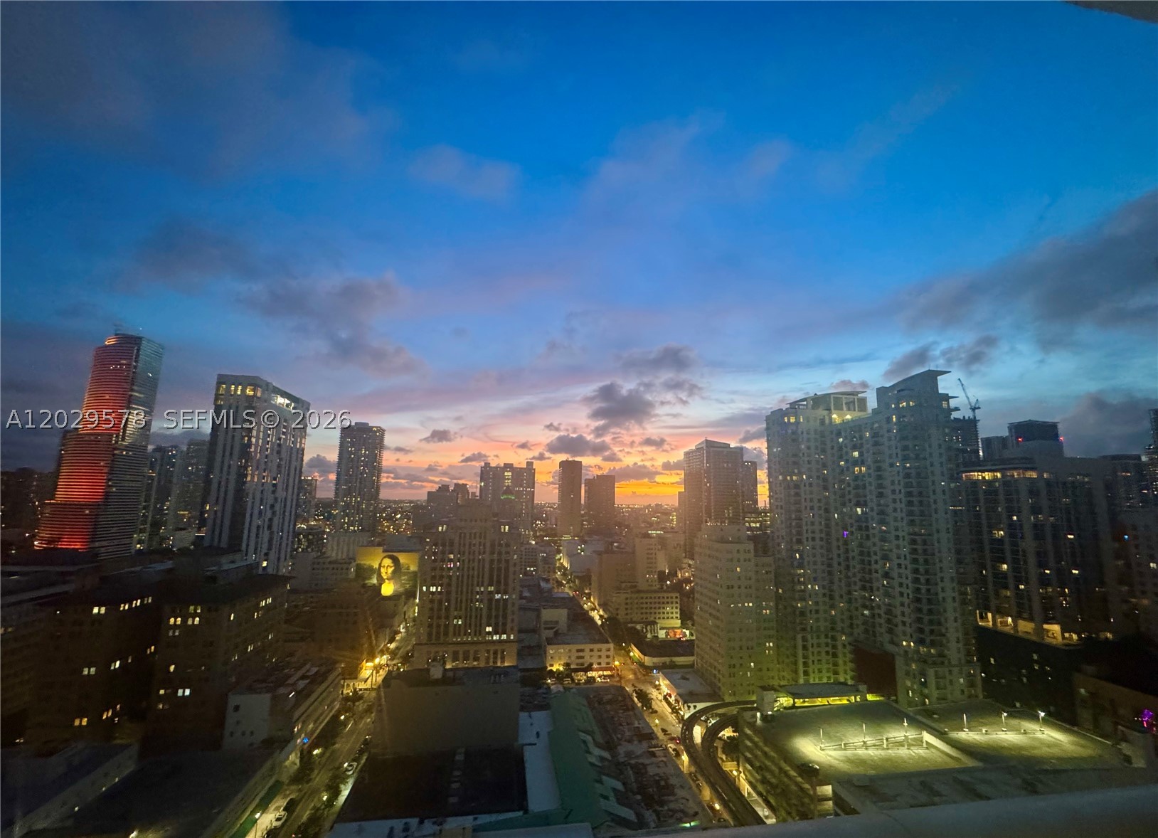 50 Biscayne Blvd #2707, Miami FL 33132
