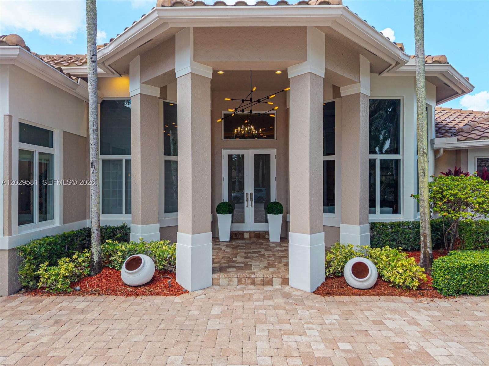 2458 Provence Ct, Weston FL 33327