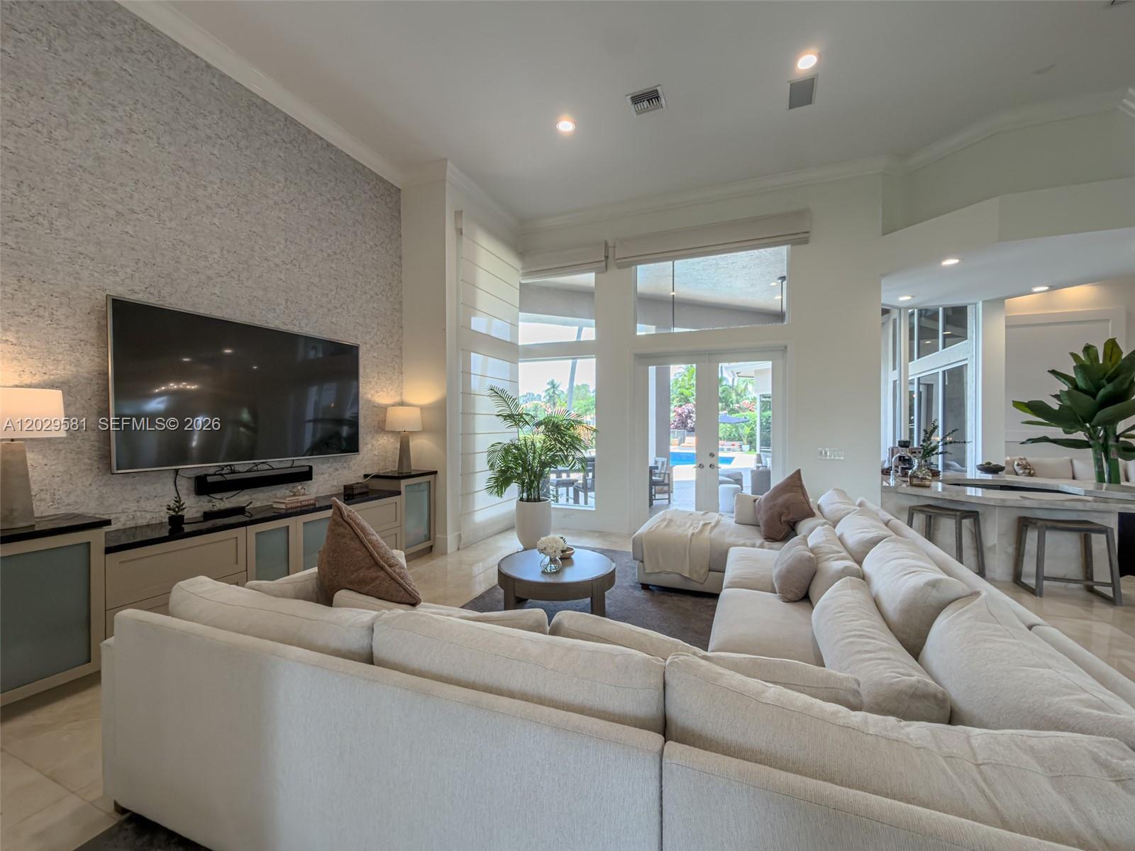 2458 Provence Ct, Weston FL 33327