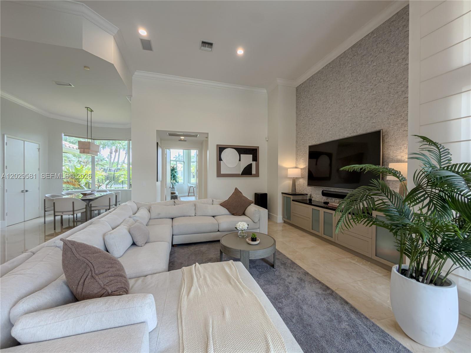2458 Provence Ct, Weston FL 33327