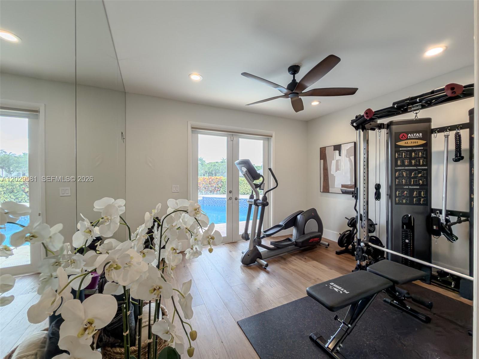 2458 Provence Ct, Weston FL 33327