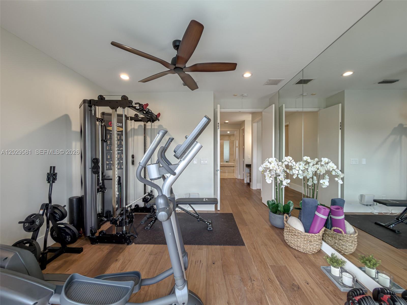 2458 Provence Ct, Weston FL 33327