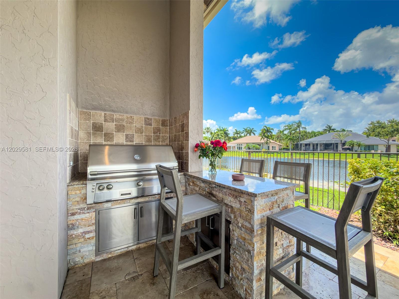 2458 Provence Ct, Weston FL 33327
