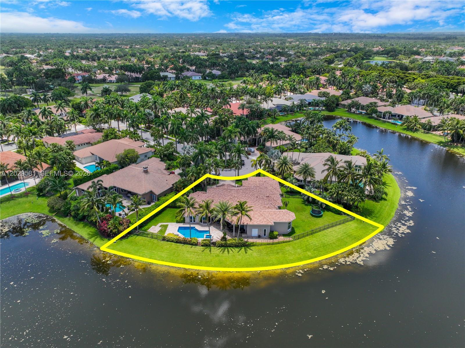 2458 Provence Ct, Weston FL 33327
