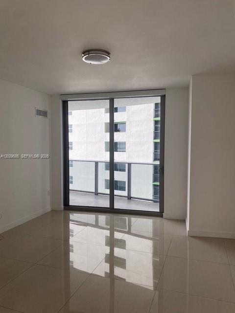 488 NE 18th St #2110, Miami FL 33132