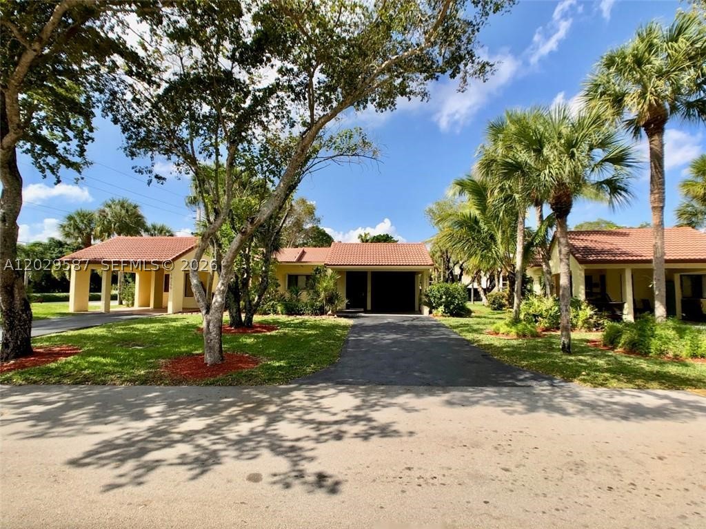 16295 Laurel Dr #2, Weston FL 33326