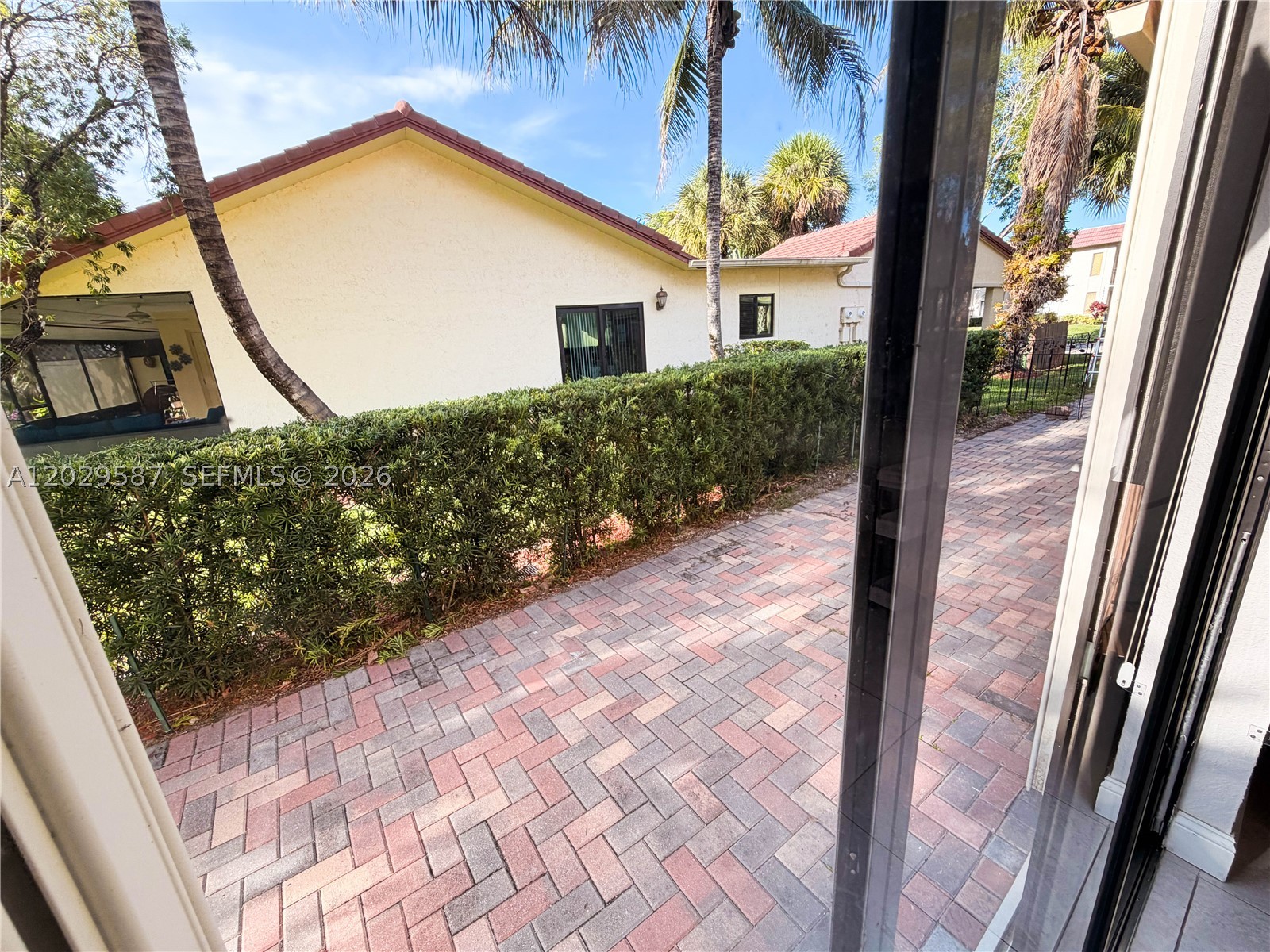 16295 Laurel Dr #2, Weston FL 33326