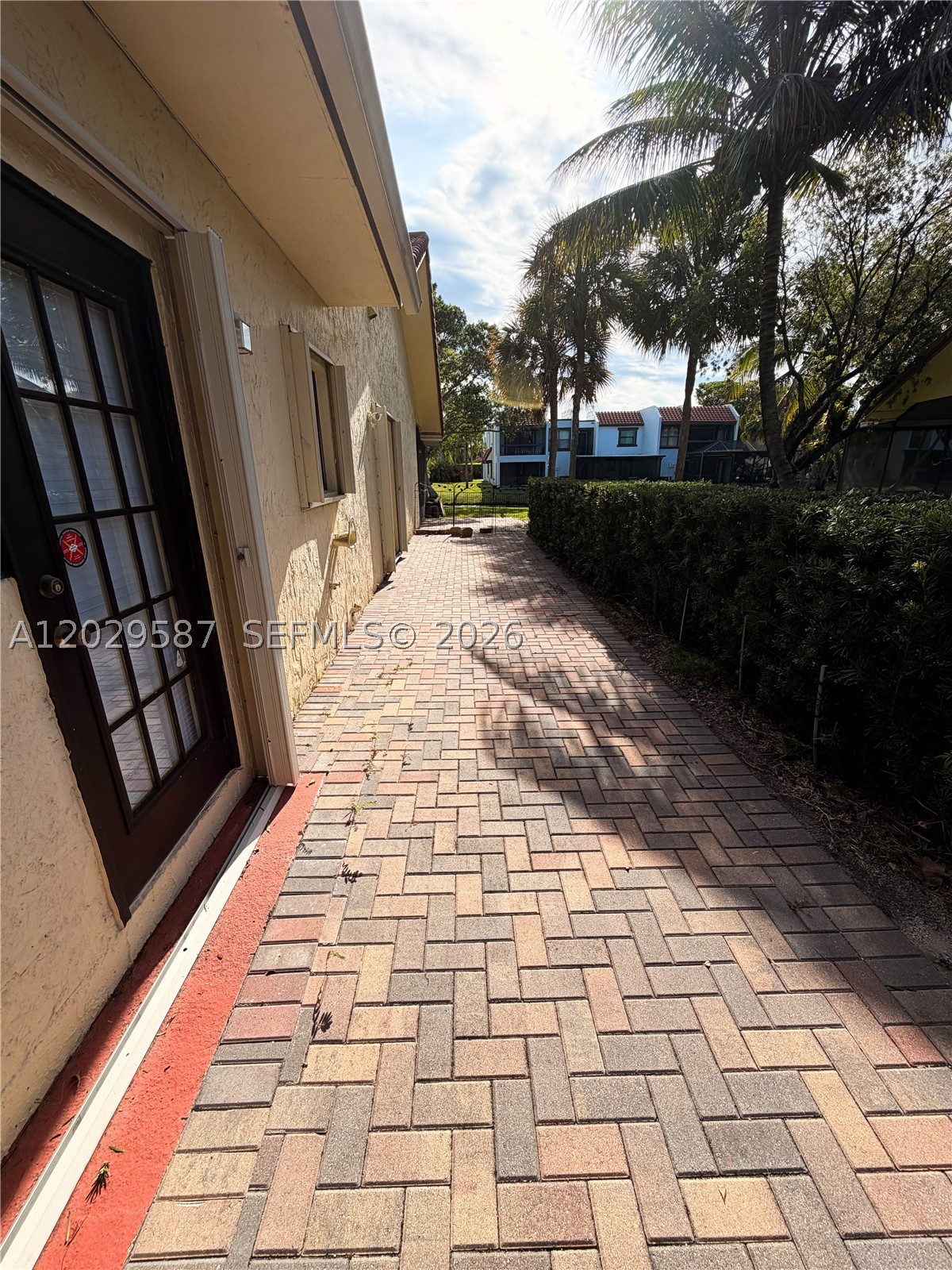16295 Laurel Dr #2, Weston FL 33326