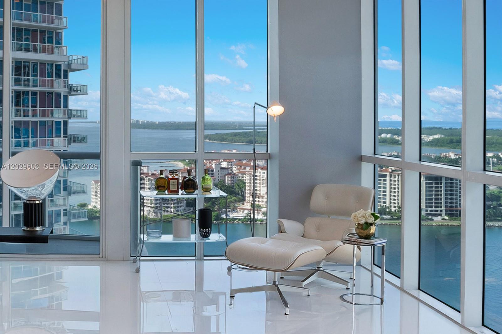50 S Pointe Dr #2903, Miami Beach FL 33139
