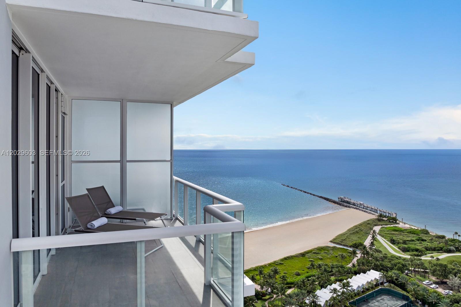 50 S Pointe Dr #2903, Miami Beach FL 33139