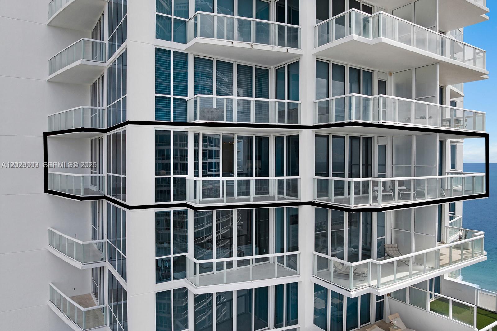 50 S Pointe Dr #2903, Miami Beach FL 33139
