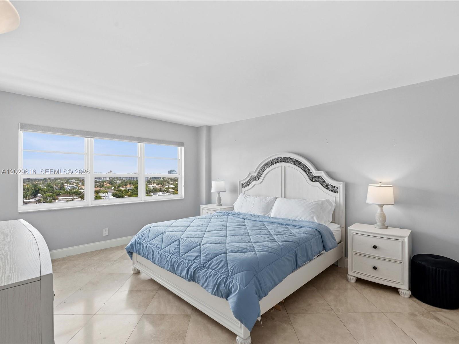 340 Sunset Dr #1407, Fort Lauderdale FL 33301