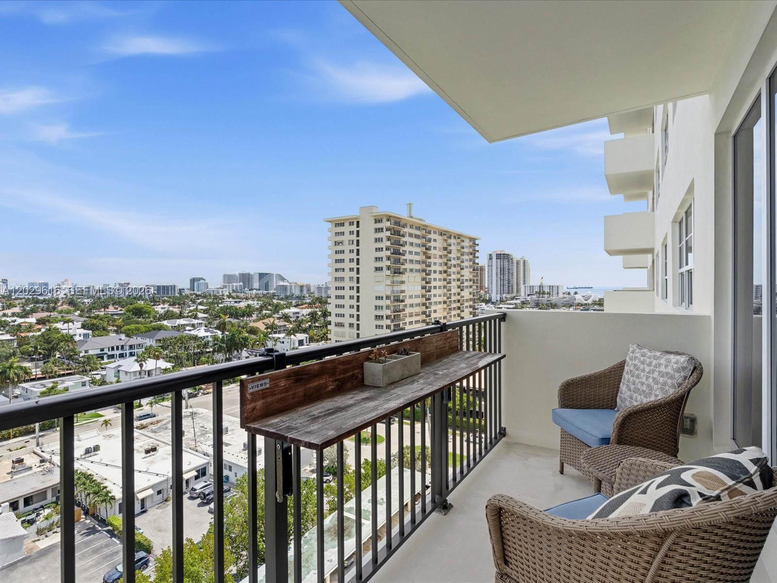 340 Sunset Dr #1407, Fort Lauderdale FL 33301