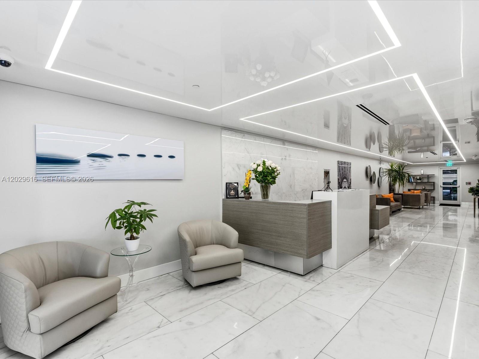340 Sunset Dr #1407, Fort Lauderdale FL 33301
