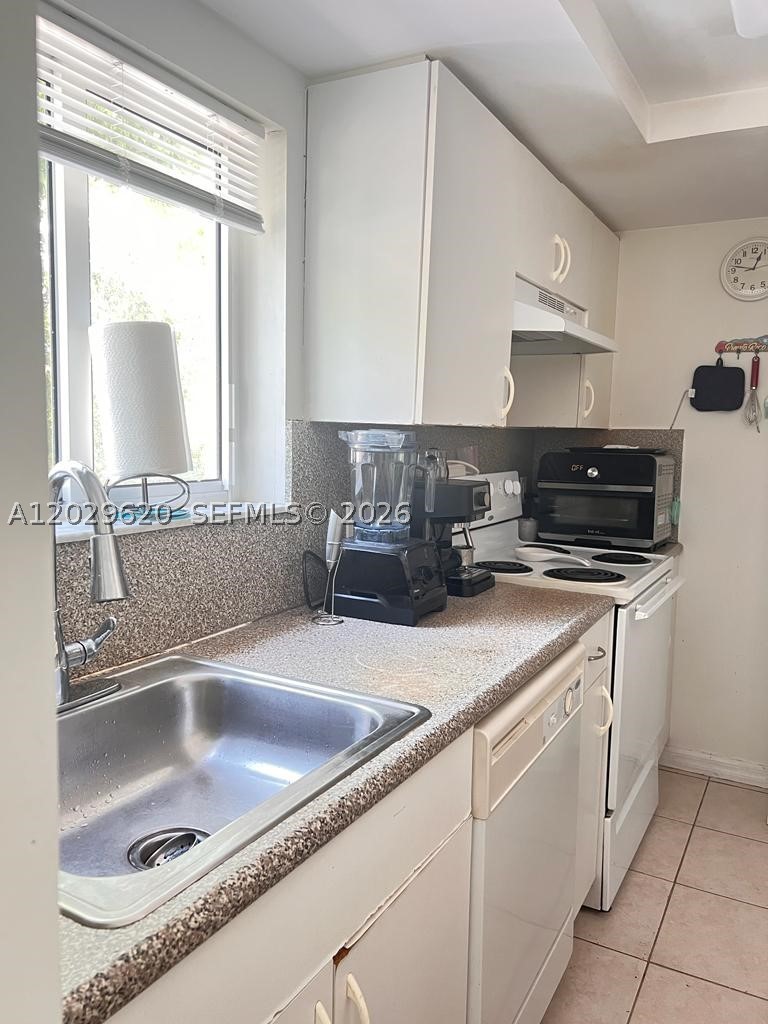2475 NW 16 Street Road #215, Miami FL 33125