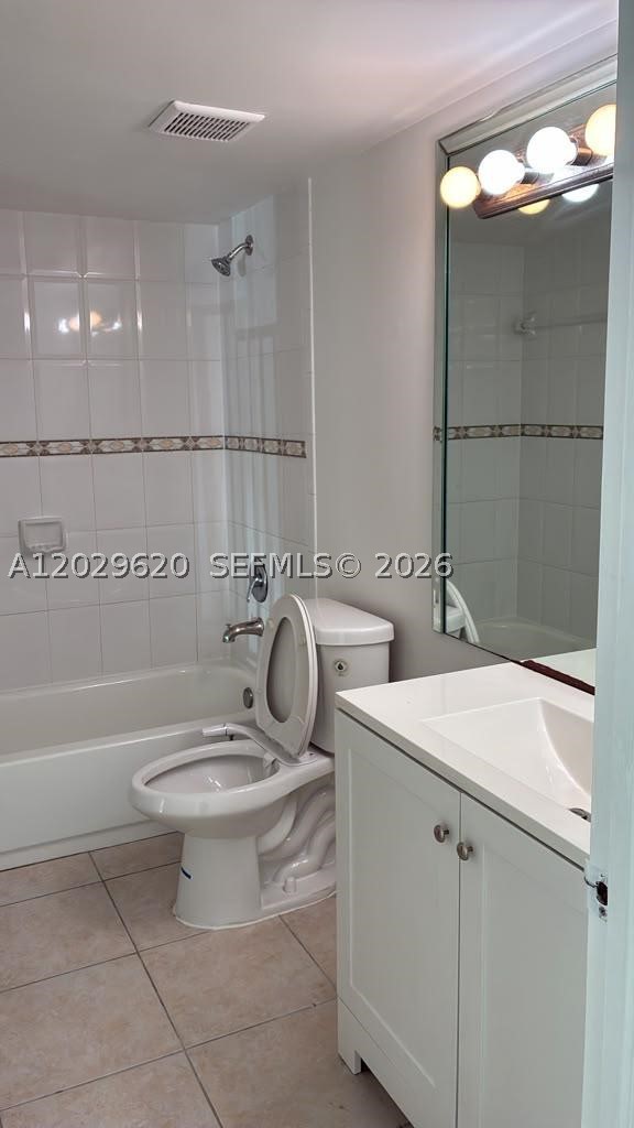 2475 NW 16 Street Road #215, Miami FL 33125