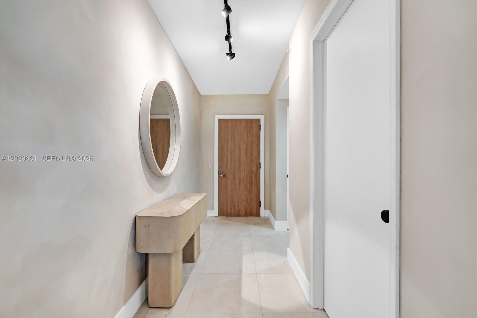 5875 Collins Ave #501, Miami Beach FL 33140